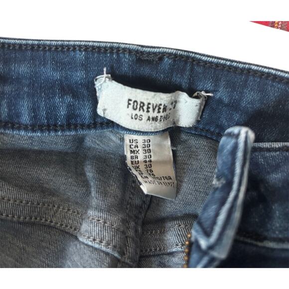 Forever 21 Jeans - Picture 2 of 3